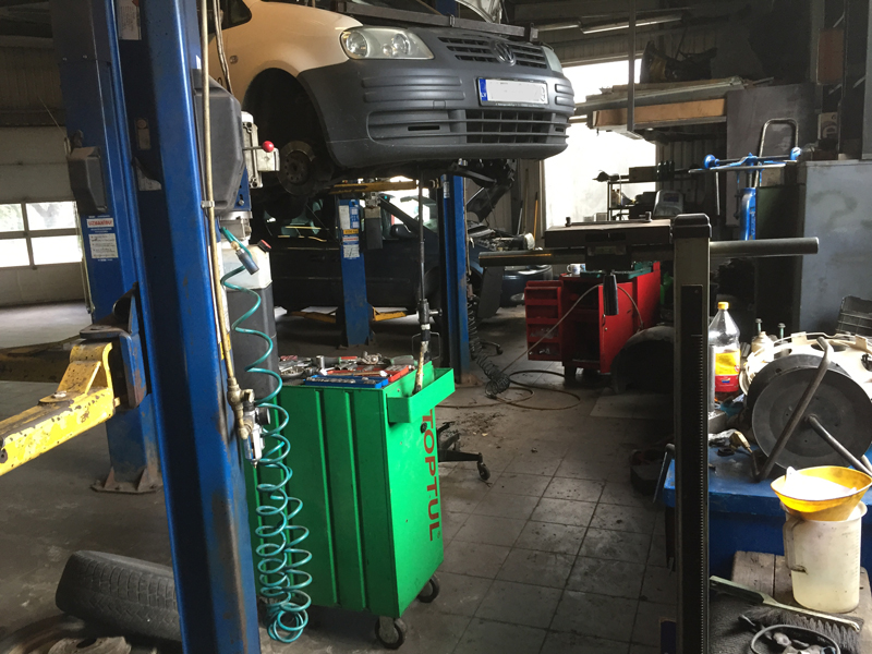Auto ritošās daļas remonts